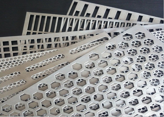 중국 상업 급료 관통되는 알루미늄 장 3003 건축을 위해 5052 1050년 협력 업체