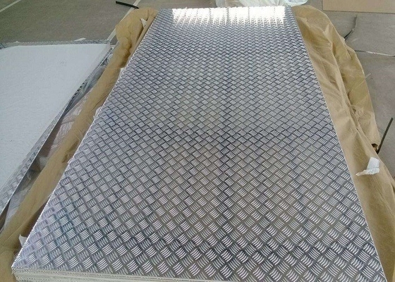 중국 2000mm - 6000mm 길이 알루미늄 체크 무늬 플레이트 밀 마감 협력 업체